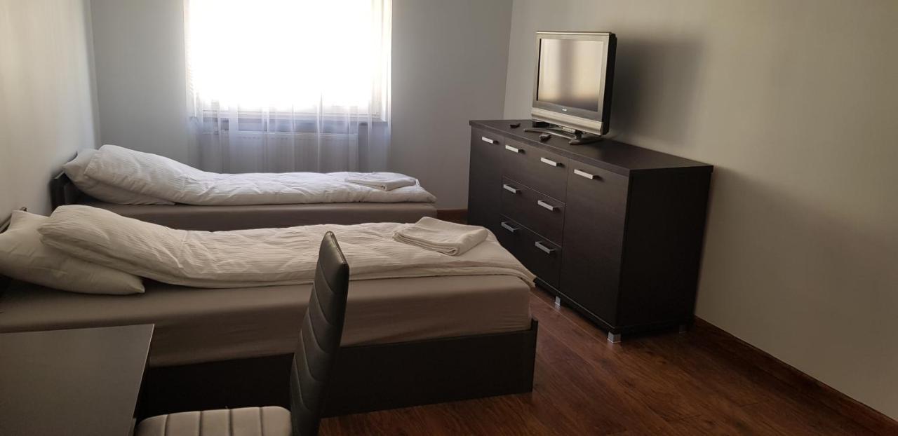 Apartamenty Bednarska 2A Gliwice Esterno foto