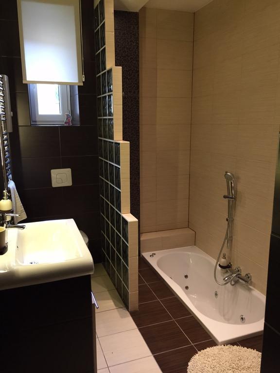 Apartamenty Bednarska 2A Gliwice Esterno foto